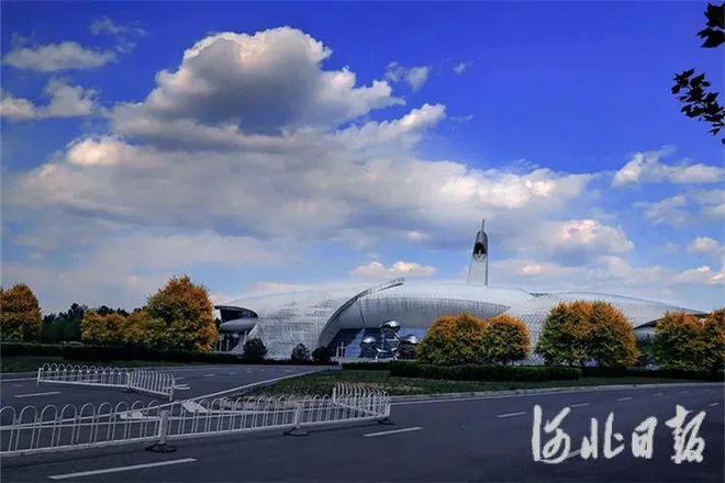 燕郊高新區筑巢引鳳(圖1)