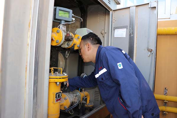 陜西定邊縣24萬人用上天然氣 清潔“燃起”溫暖過冬(圖3)