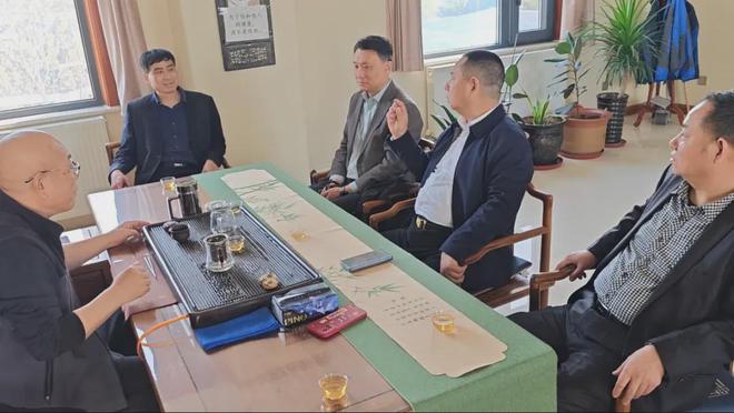 西安鑄鍛協(xié)會理事長王璋一行到西安中聯(lián)鼓風(fēng)機(jī)有限公司走訪調(diào)研(圖1)