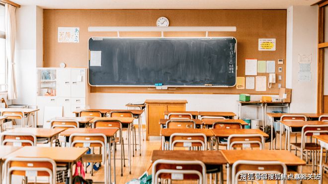 鄭州中牟區 正弘鉑悅@建筑是凝固的藝術@正弘鉑悅售樓處電話(圖5) 鄭州中牟區 正弘鉑悅@建筑是凝固的藝術@正弘鉑悅售樓處電話(圖5)