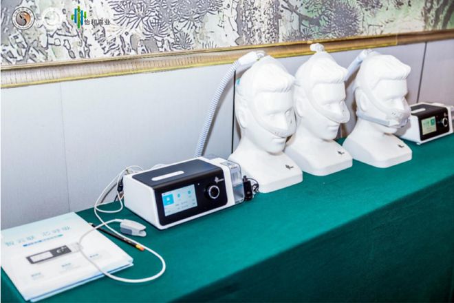 “智”云聯(lián)、“芯”呼吸 怡和嘉業(yè)發(fā)布P5系列呼吸機(jī)(圖3)